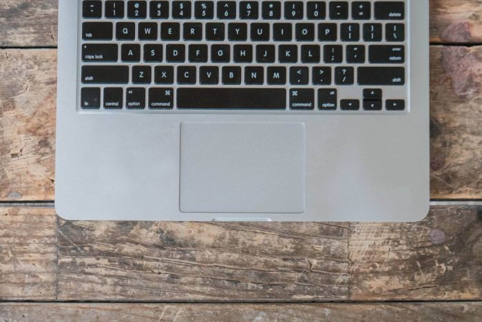 kenapa trackpad macbook tidak bisa diklik (1)